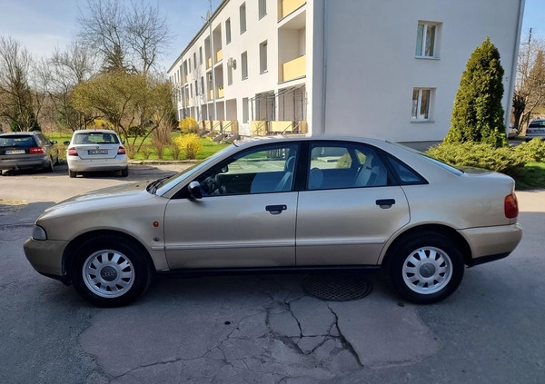 Audi A4 cena 4900 przebieg: 295000, rok produkcji 1995 z Pruszków małe 254